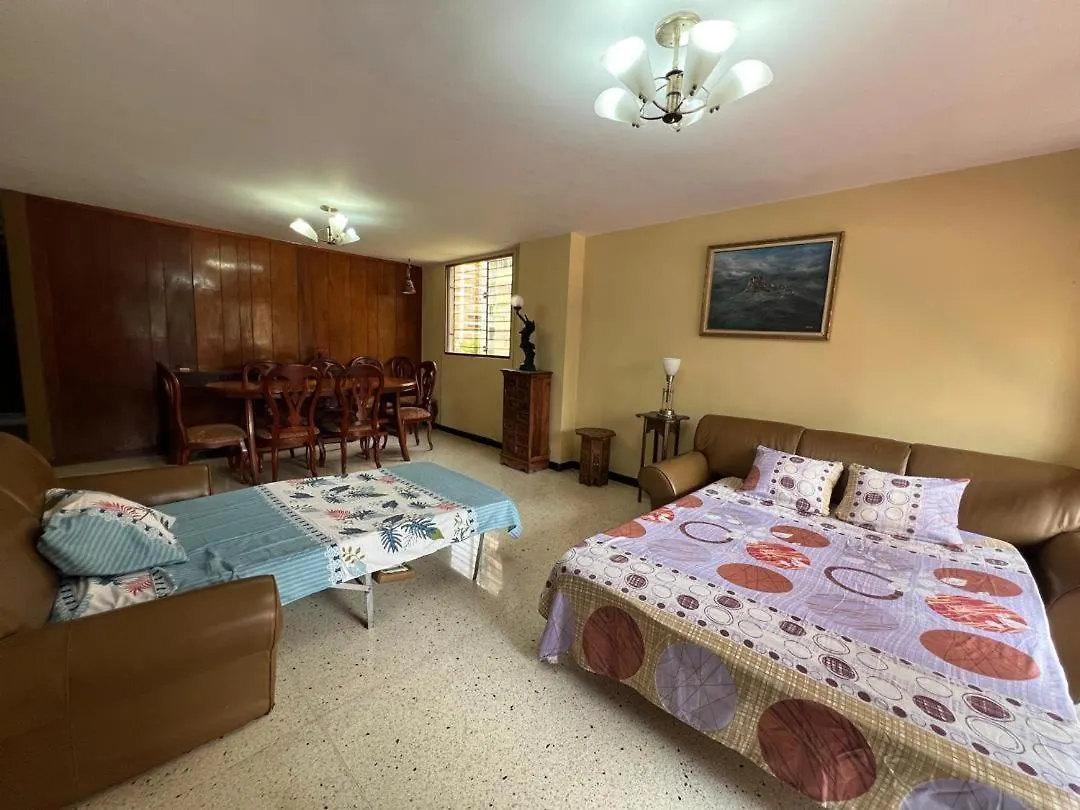 Apartamento Apto En Los Palos Grandes Edf Anacoco Caracas